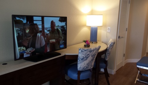 Habitación tradicional, 1 cama de matrimonio grande, cocina básica