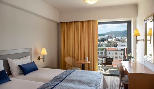 Habitación superior, vistas a la ciudad