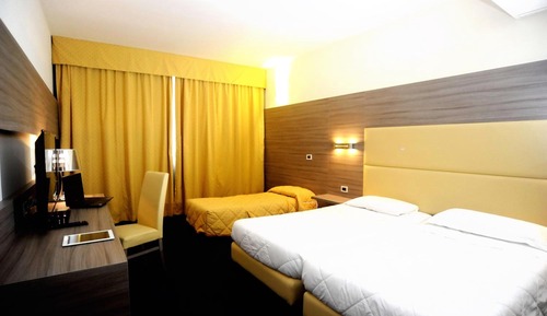 Habitación estándar con 2 camas individuales