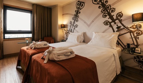 Habitación estándar con 1 cama doble o 2 individuales