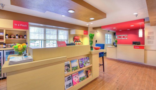 Estudio, 1 cama de matrimonio con sofá cama