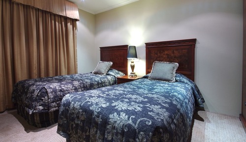 Suite familiar, 2 habitaciones (Free Wi-Fi & Parking)