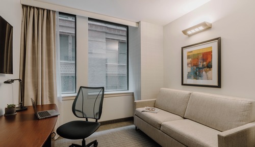 Suite, 1 cama de matrimonio, cocina básica