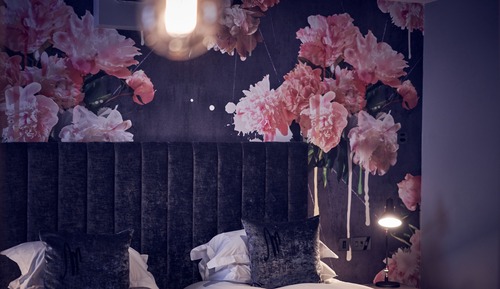 Habitación Club con 2 camas individuales