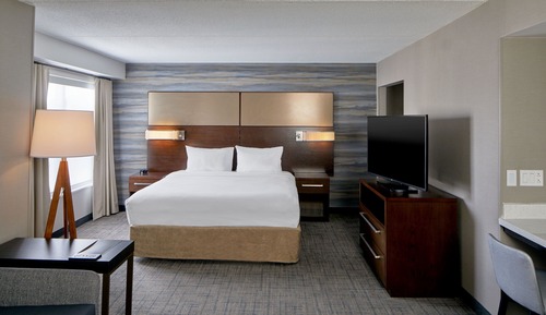 Estudio, 1 cama de matrimonio grande con sofá cama (Mobility/Hearing Access, Roll-In Shwr)