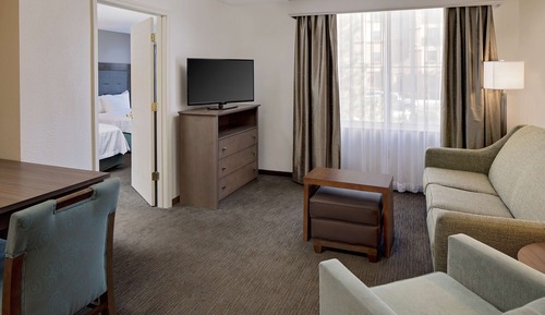 Habitación, 2 camas dobles, accesible para personas con discapacidad (Mobility, Roll-in Shower)