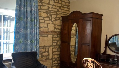 Habitación clásica con 1 cama doble o 2 individuales