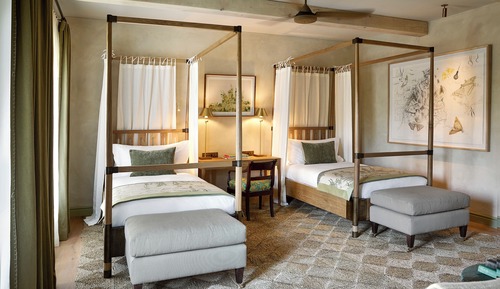 Villa, vistas al río