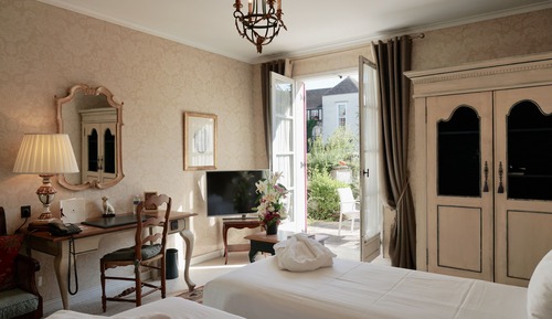 Habitación con 2 camas individuales, vistas al jardín (terrace)