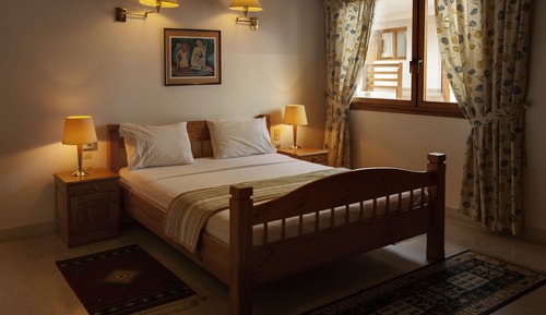 Suite familiar, 1 cama de matrimonio grande con sofá cama, vistas al jardín