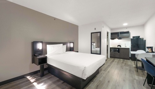 Habitación Deluxe, 1 cama de matrimonio, fumadores, frigorífico y microondas