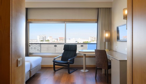 Habitación, 3 camas individuales, accesible para personas con discapacidad, no fumadores (Mobility)