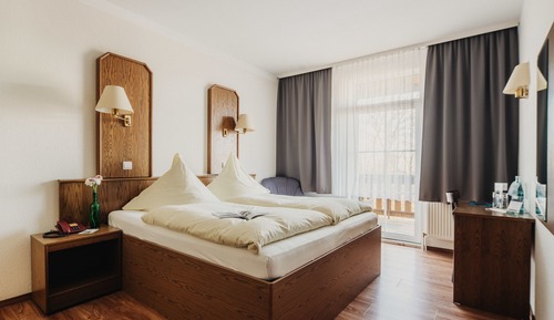 Standard Double Room, 1 King Bed, Balcony