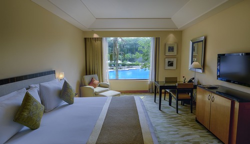 The Grand Deluxe Room with Twin Bed
