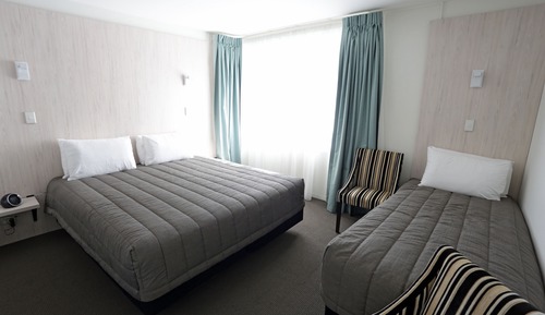 Habitación con 2 camas individuales