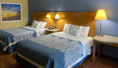 Habitación estándar, 2 camas de matrimonio, no fumadores