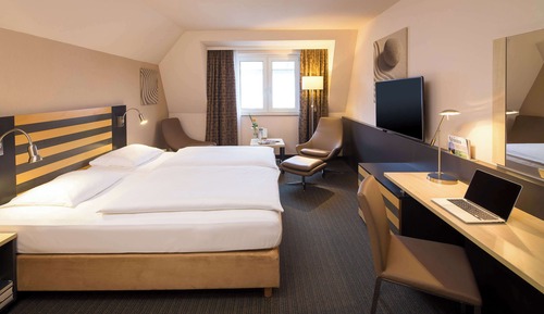 Estudio, 1 cama de matrimonio grande