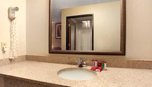 Habitación, 1 cama de matrimonio grande con sofá cama, no fumadores (Upgraded)