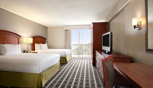 Suite, 2 camas dobles, accesible para personas con discapacidad (Hearing)