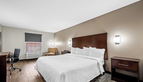 Suite, 1 cama de matrimonio grande con sofá cama (Smoke Free)