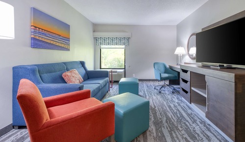 Suite, 1 cama de matrimonio grande, cocina, en esquina