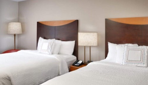 Habitación, 2 camas de matrimonio (Hearing Accessible)