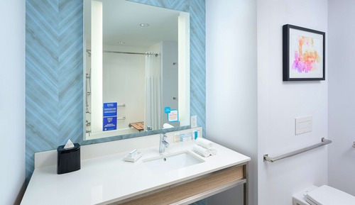 Habitación Deluxe, 1 cama de matrimonio grande, accesible para personas con discapacidad (Hearing)