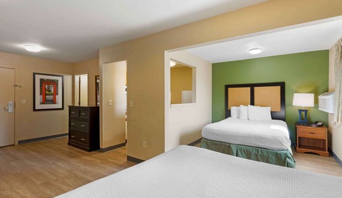 Estudio, 2 camas de matrimonio, no fumadores