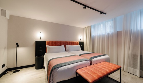 Habitación doble de uso individual (Souterraine,underground,limited views)