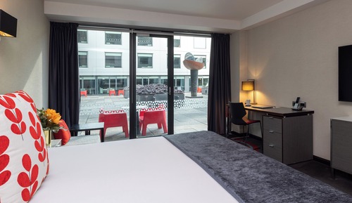 Habitación Premium, 1 cama de matrimonio grande, vistas al patio