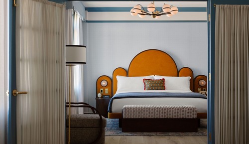 Suite (The Rusconi Suite)