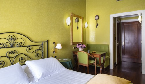 Habitación Deluxe con 1 cama doble o 2 individuales