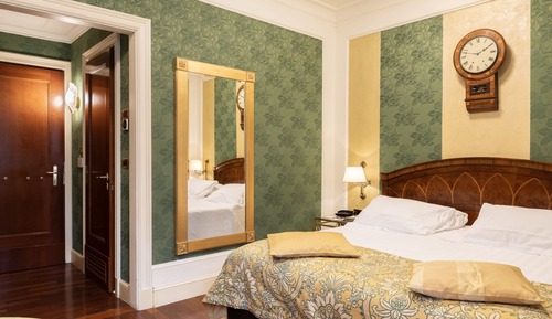 Habitación clásica con 1 cama doble o 2 individuales