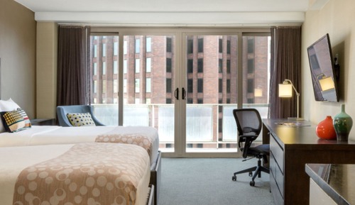 Suite estudio, 2 camas dobles, balcón