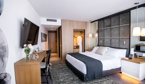 Suite Club, 1 cama de matrimonio grande (Skyline Club Level)