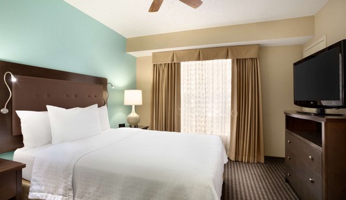 Suite, 1 cama de matrimonio, accesible para personas con discapacidad, bañera