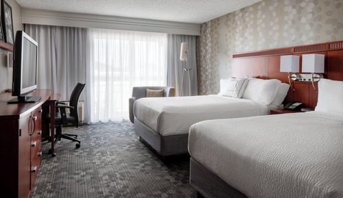 Habitación, 2 camas dobles, no fumadores (Hearing Accessible)