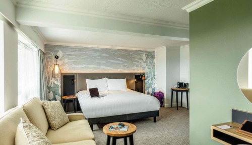 Suite superior, 1 cama doble con sofá cama, vistas a la ciudad