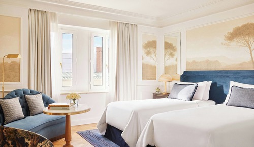 Premium Room with 2 Twin Beds, Street View