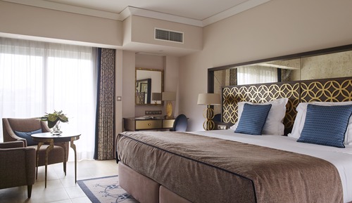 Habitación Premium con 1 cama doble o 2 individuales (Golf and Sea view)