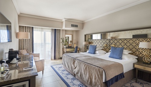 Habitación Premium con 1 cama doble o 2 individuales