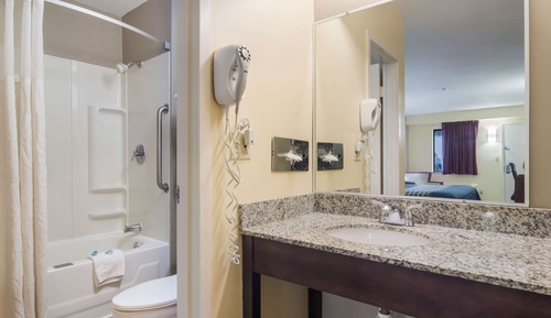 Habitación, 1 cama de matrimonio grande, accesible para personas con discapacidad, no fumadores