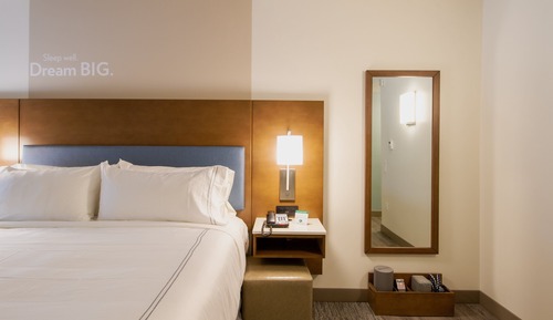 Habitación estándar, 1 cama de matrimonio grande, ducha adaptada (Communications Accessible)