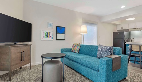 Suite, 2 camas de matrimonio (Mobility/Hearing Shower Two Bedrooms)