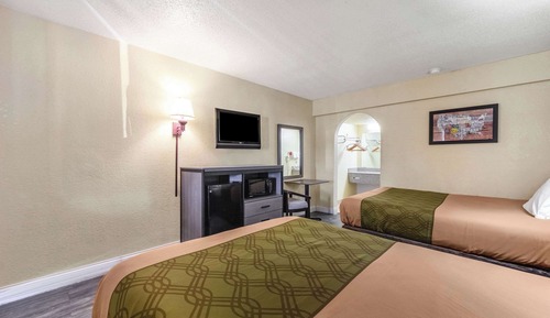 Habitación estándar doble, 2 camas dobles, no fumadores