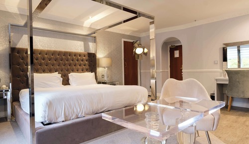 Habitación Deluxe, 1 cama doble, no fumadores, con vistas (Four Poster Bed)