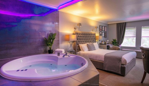 Suite, 1 cama de matrimonio grande, no fumadores, bañera de hidromasaje