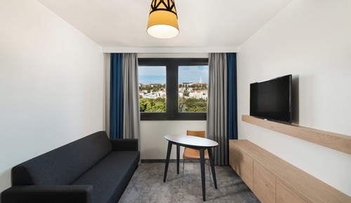 Suite superior, 1 cama de matrimonio (Separate Living Room)