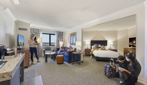 Family Suite - 1 King, 1 Double & 1 Queen Sofabed