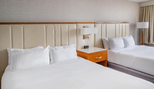 Habitación, 2 camas de matrimonio (Landmark View)